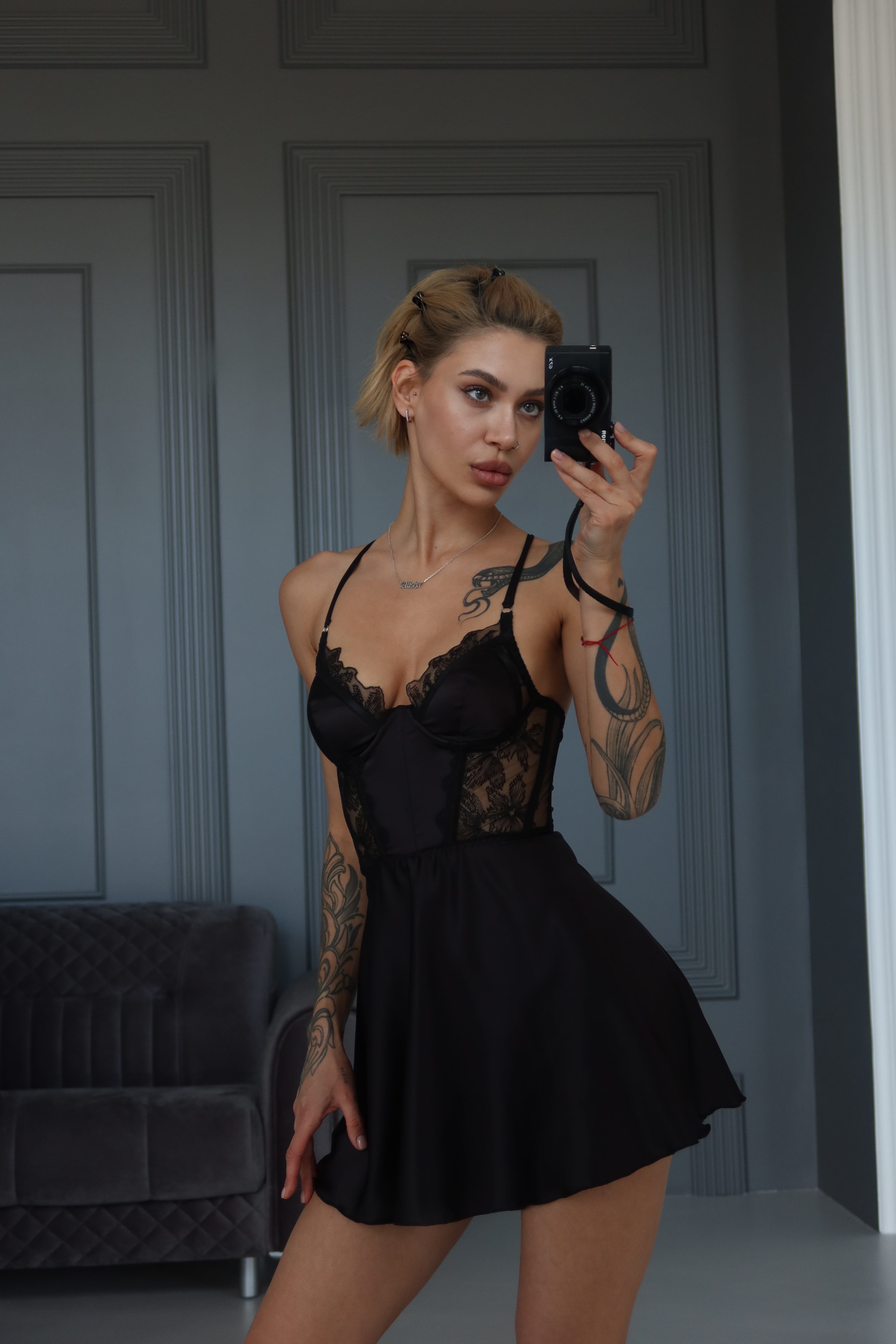 Сукня Obsidian Elegance